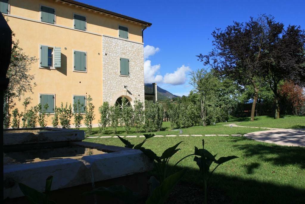 Corte Degli Ulivi 가르다 외부 사진